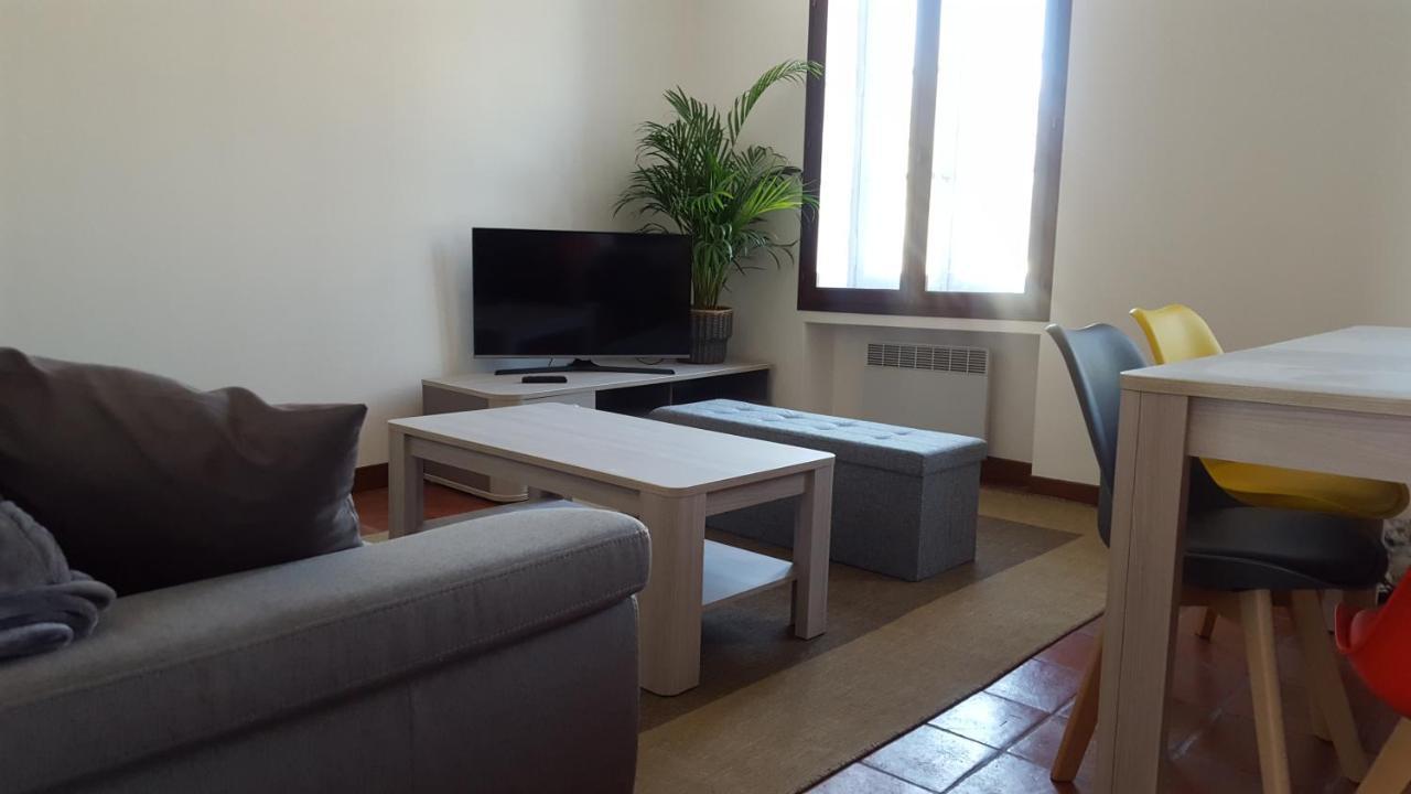 Appartement Au Coeur De Carcassonne Eksteriør bilde